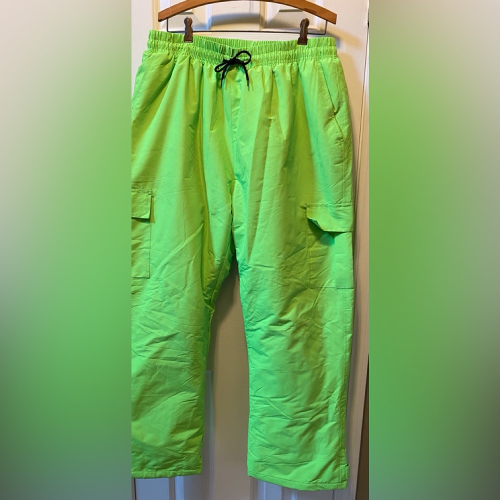 OTU neon green men’s snow/ski pants. Size XXL